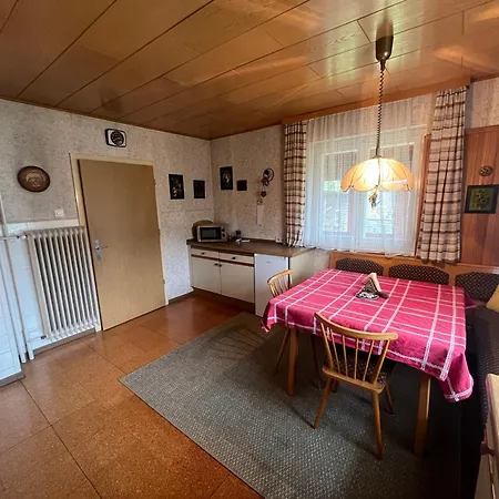 Apartment Grimming